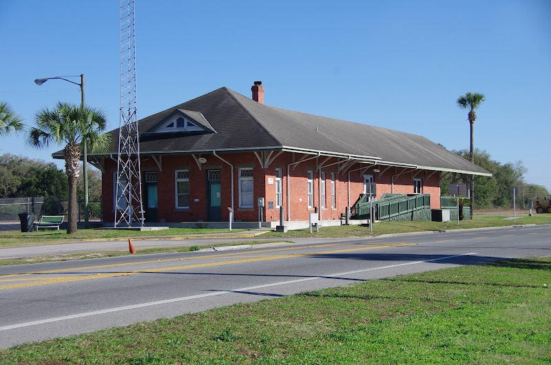 Dade City photo 4