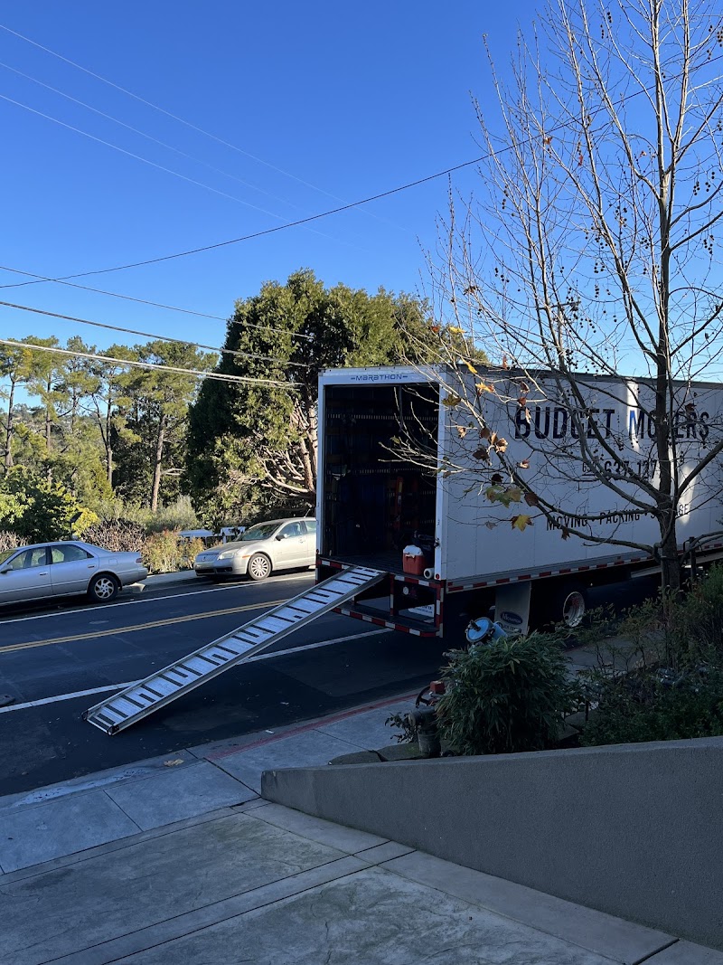 Budget Movers & Storage Co photo 4