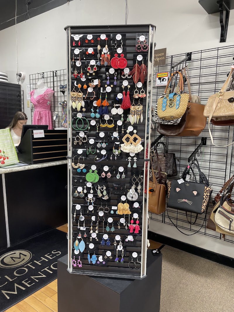 Clothes Mentor Palm Harbor, FL photo 4