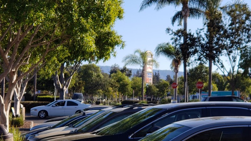 PGA TOUR Superstore East Palo Alto photo 5