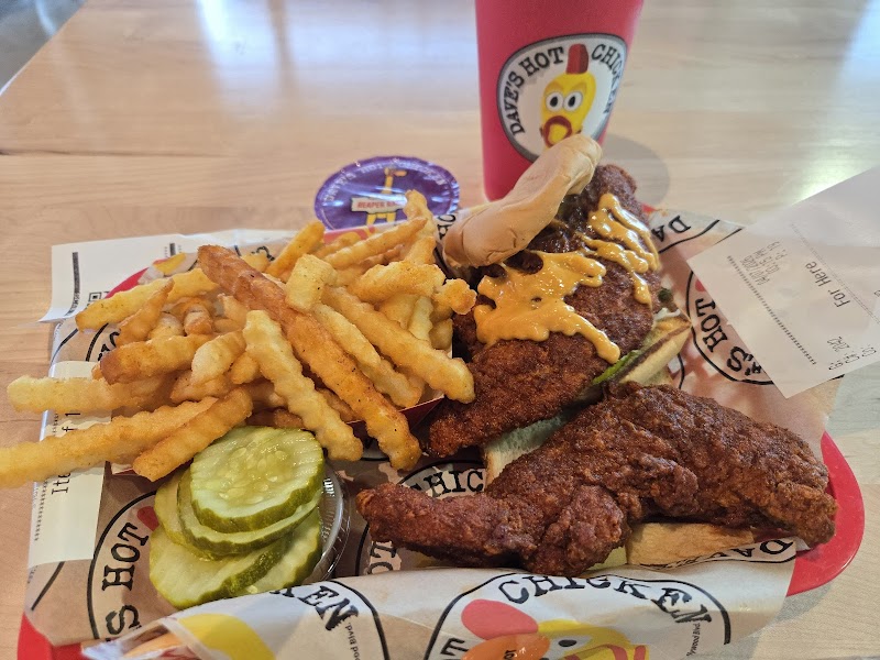 Dave's Hot Chicken photo 2