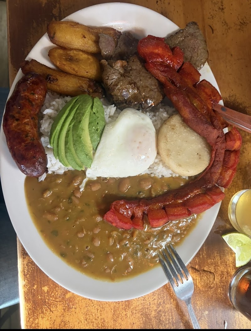 Delicias Colombianas Jax photo 3
