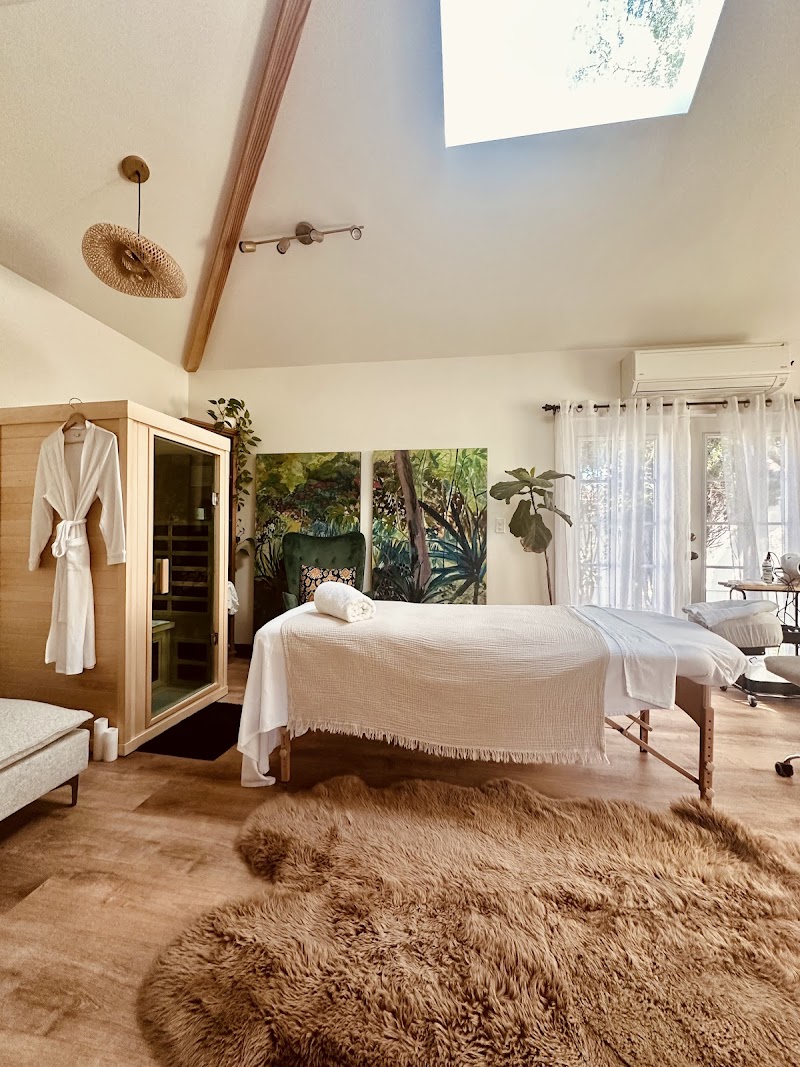 OLAS Wellness Women's Massage & Spa By April photo 3