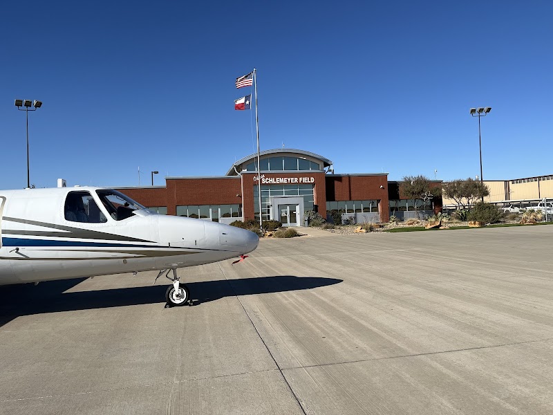 Photo of Odessa-Schlemeyer Field Airport