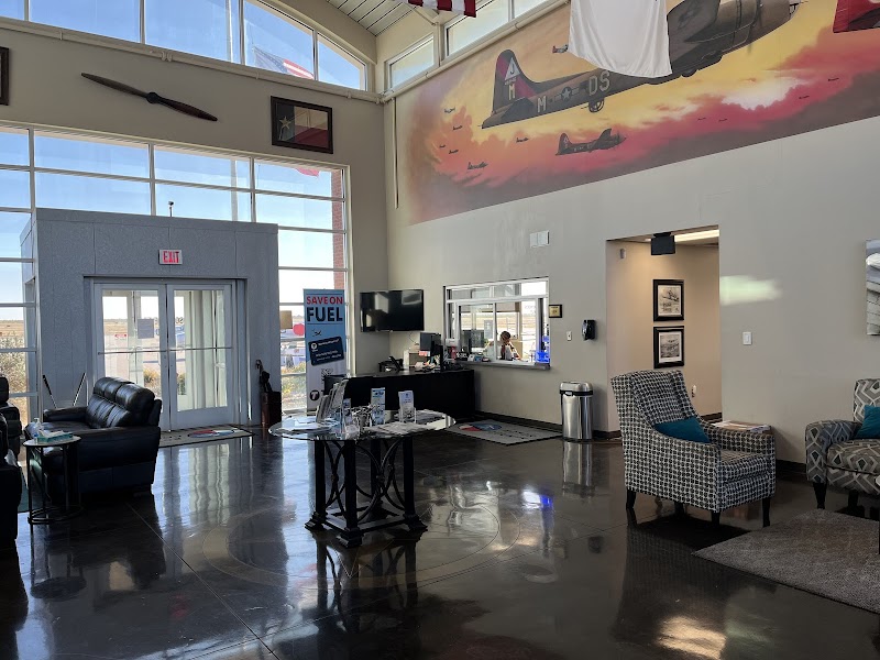 Odessa-Schlemeyer Field Airport photo 3