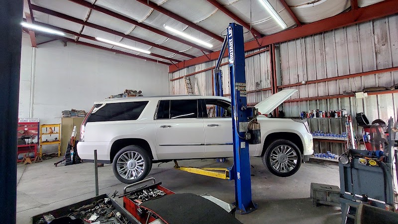 Carlos Automotive photo 2