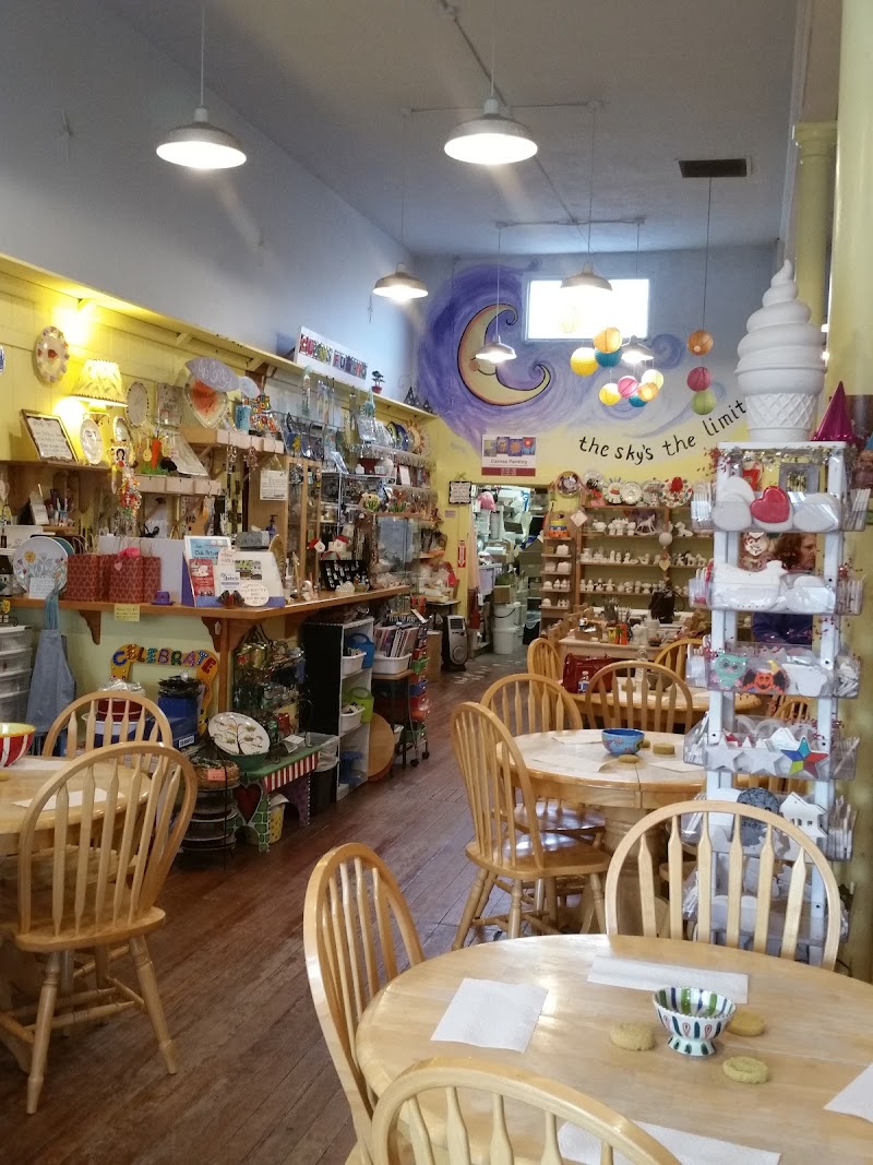 "Artcentric" Pottery Painting and Glass Studio photo 2
