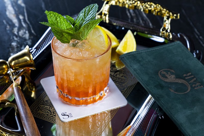 S Bar Brentwood photo 3