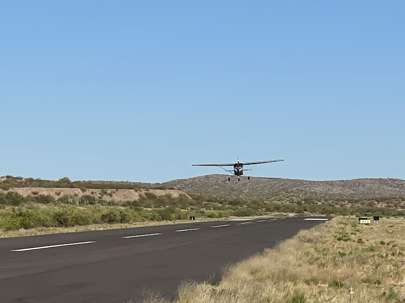 San Manuel Ray Blair Airport - E77 photo 5