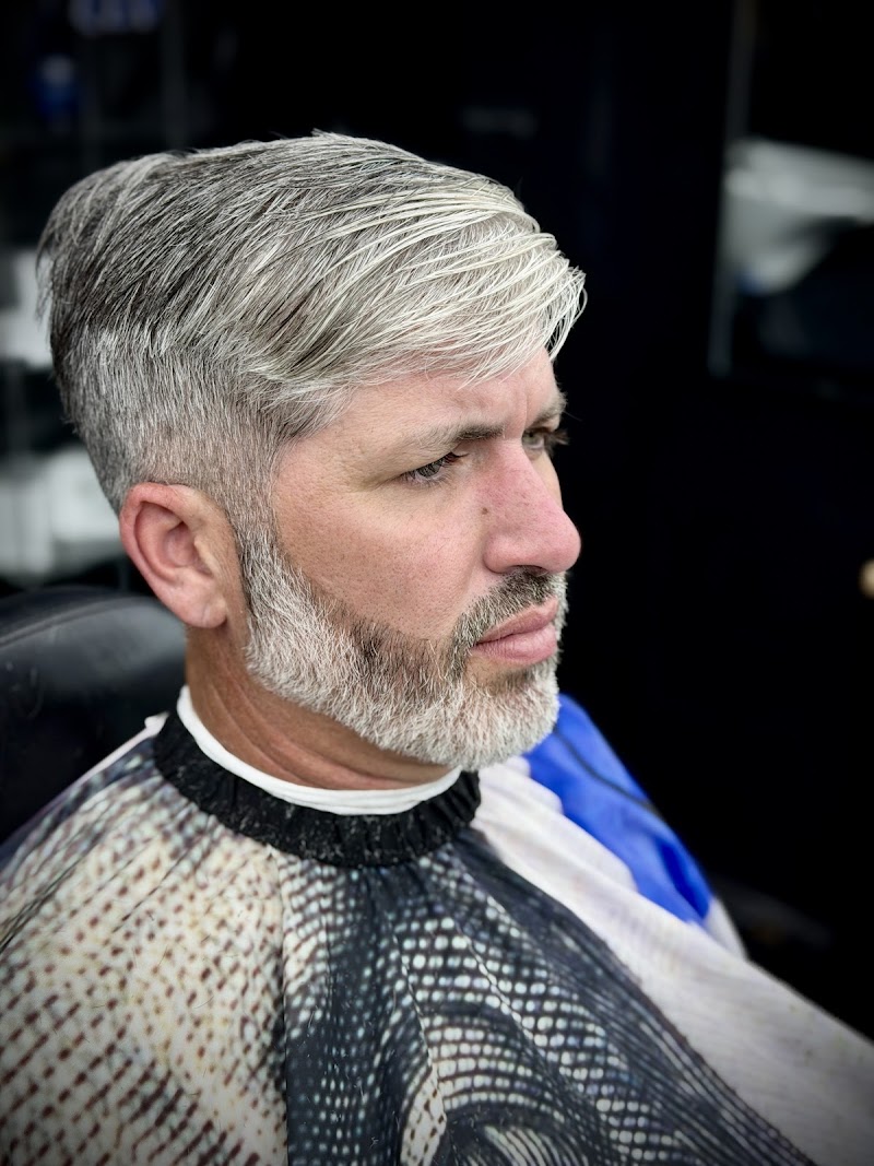 Deng the Barber photo 5