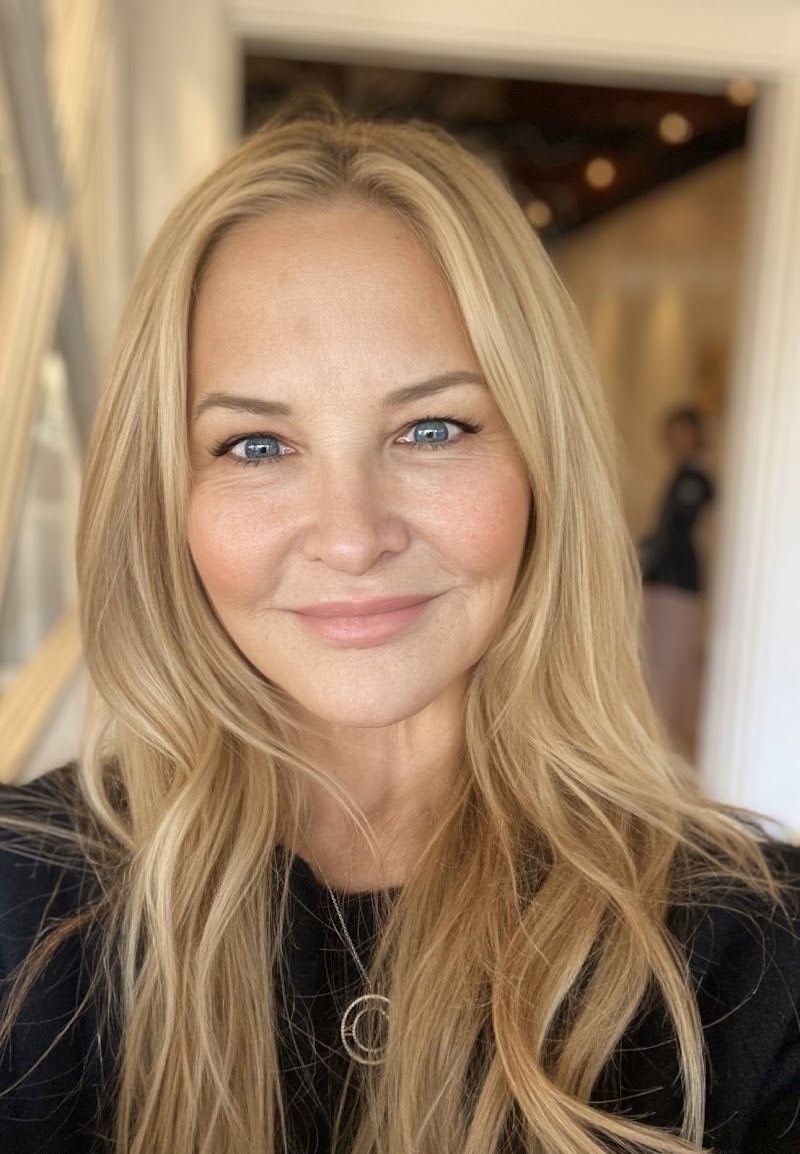 Photo of Shelly Potvin | Real Estate Agent in Los Altos CA