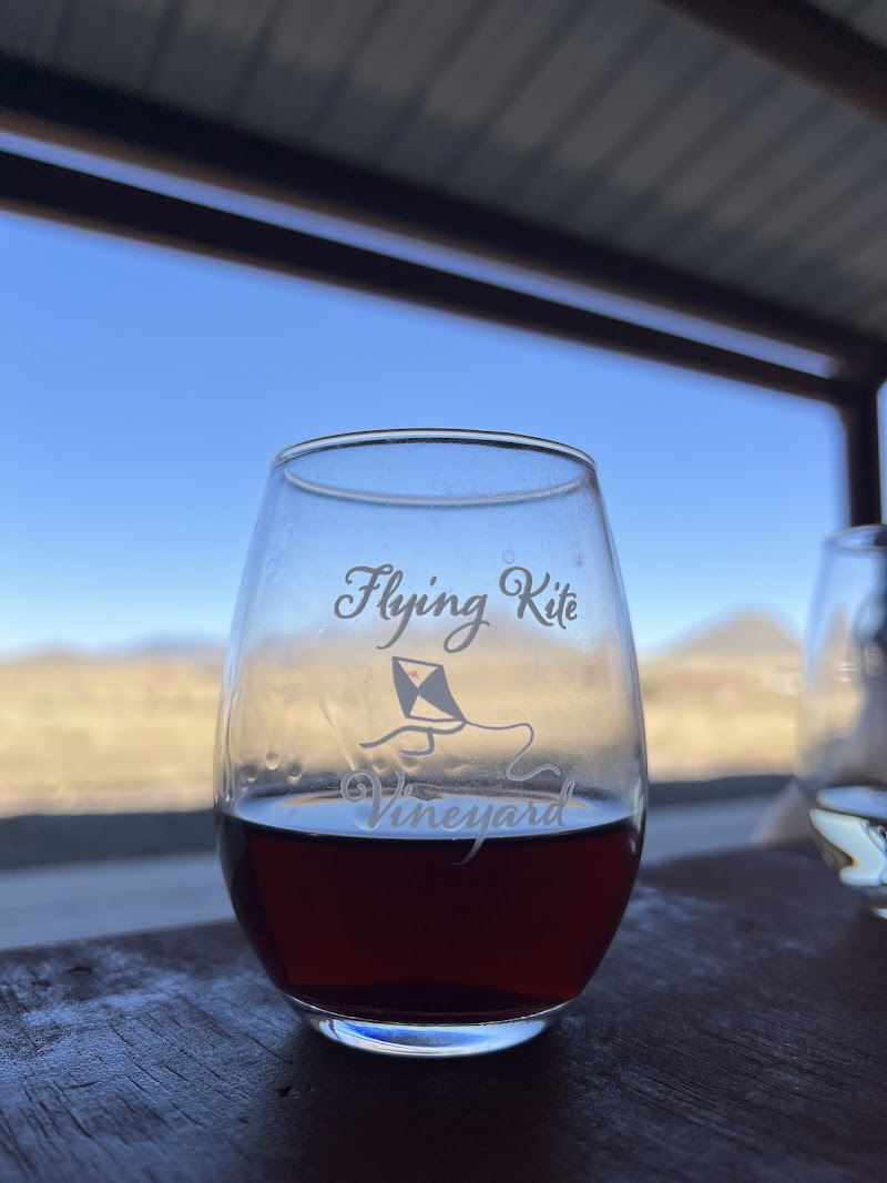 Flying Kite Vineyard & Tasting Room photo 4