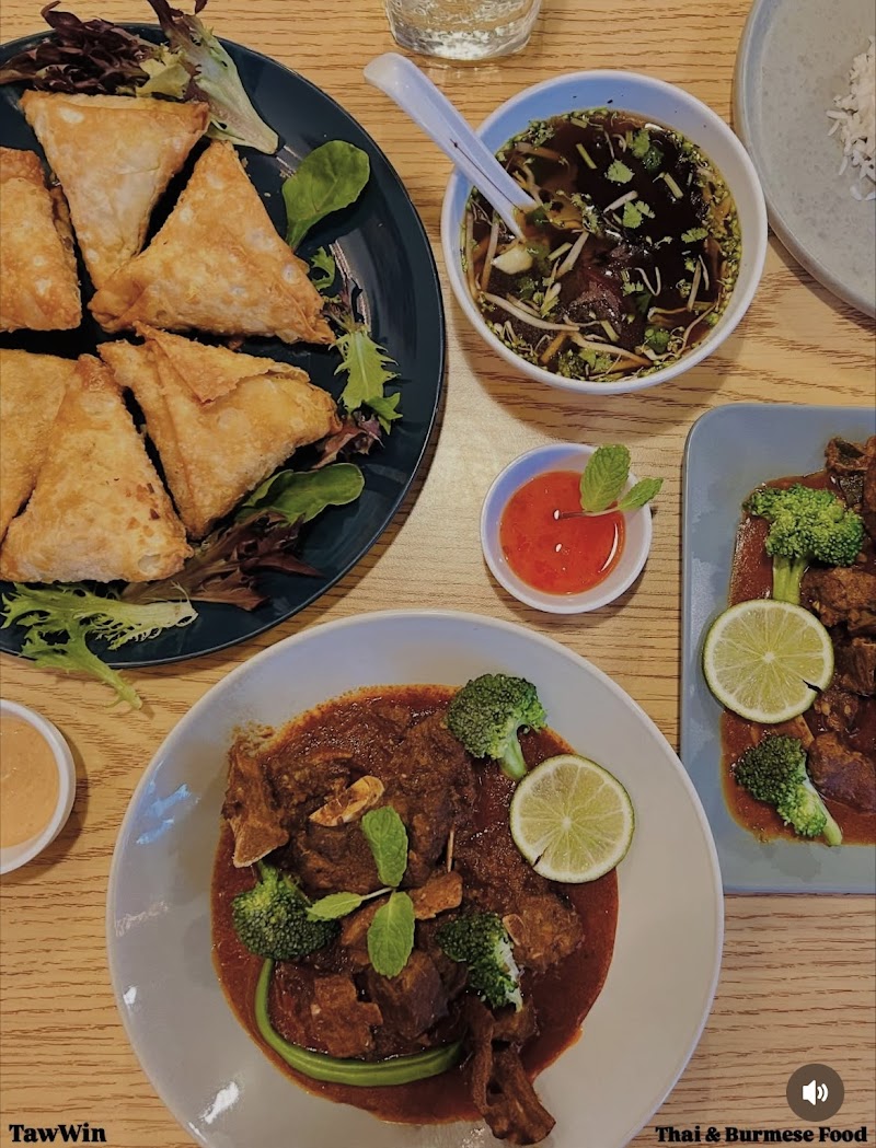 Royal Taw Win Thai & Burmese Restaurant photo 5