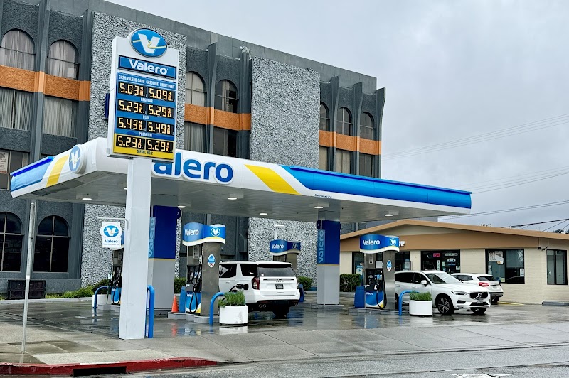 Photo of Millbrae Valero/Gas and Food