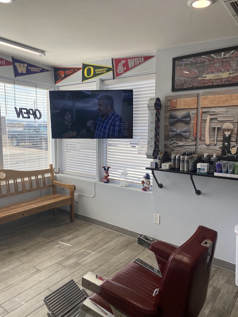 Mike’s Catalina Barber Shop photo 2