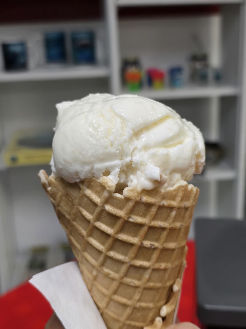 Dockside Ice Cream Shoppe photo 4