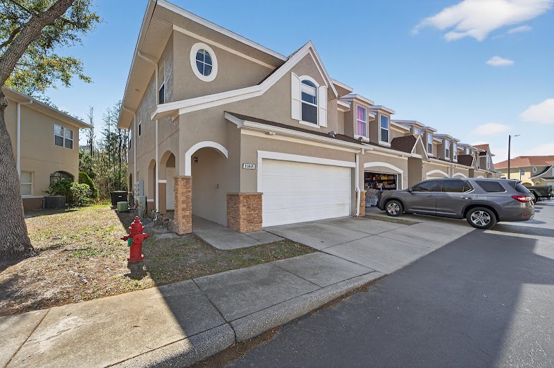 Christina Vallianos, RE/MAX Realty Unlimited photo 3