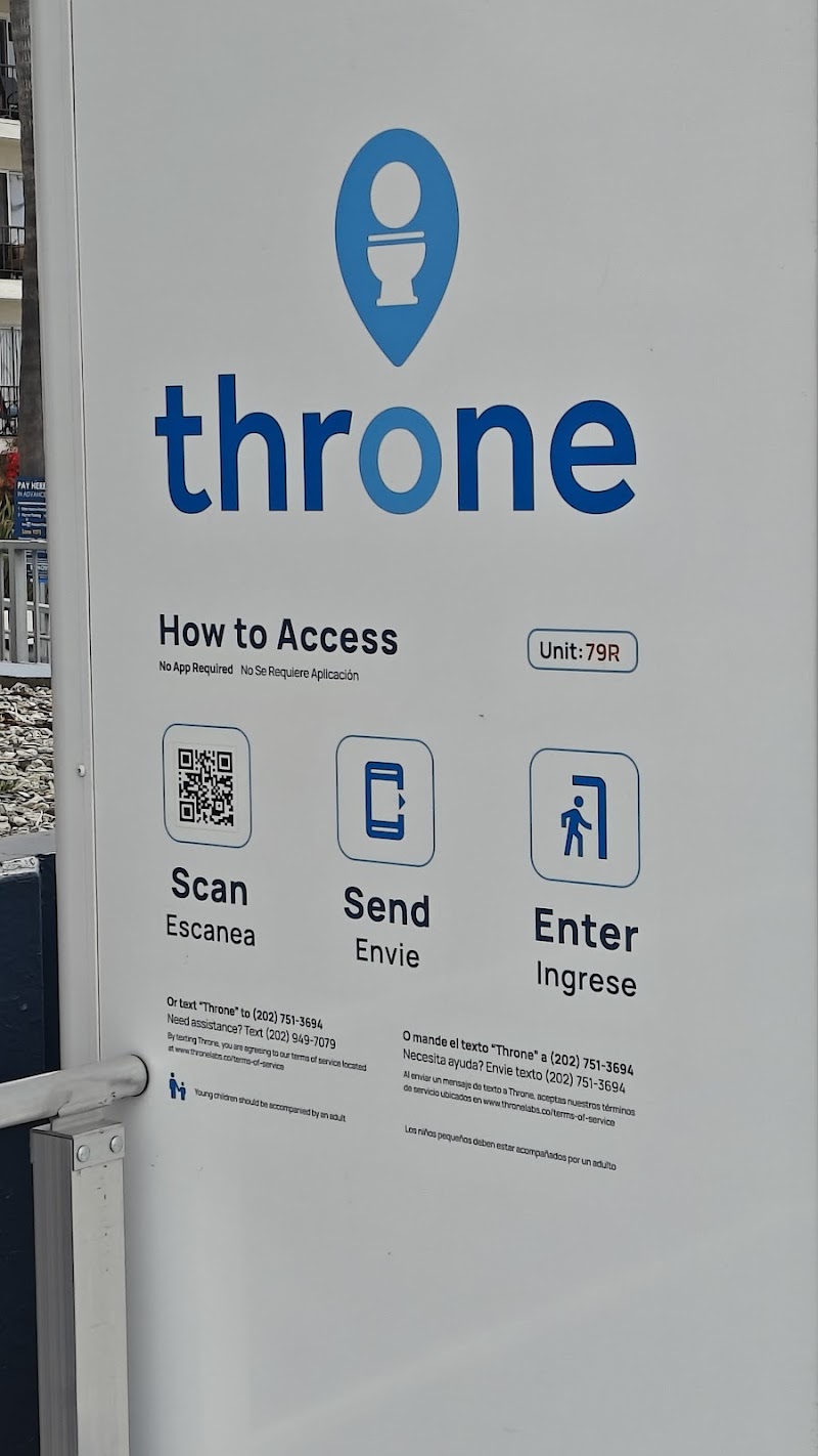 Belmont Pier Throne photo 2