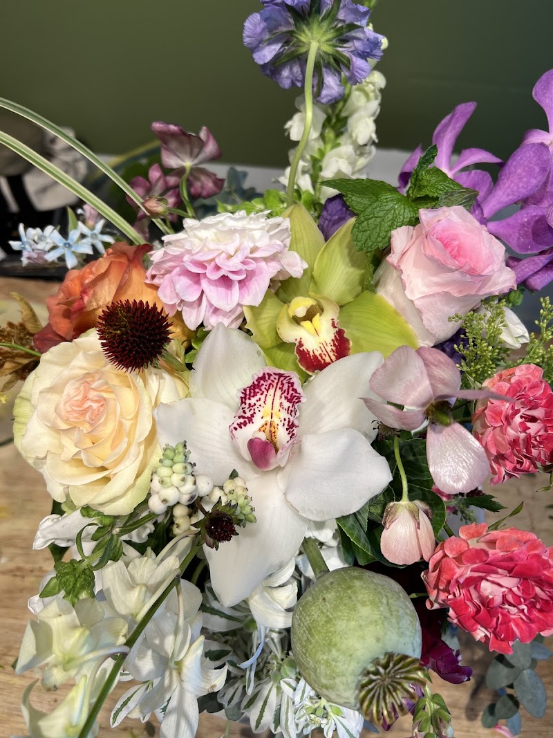 Sarabella Flower Shoppe photo 4