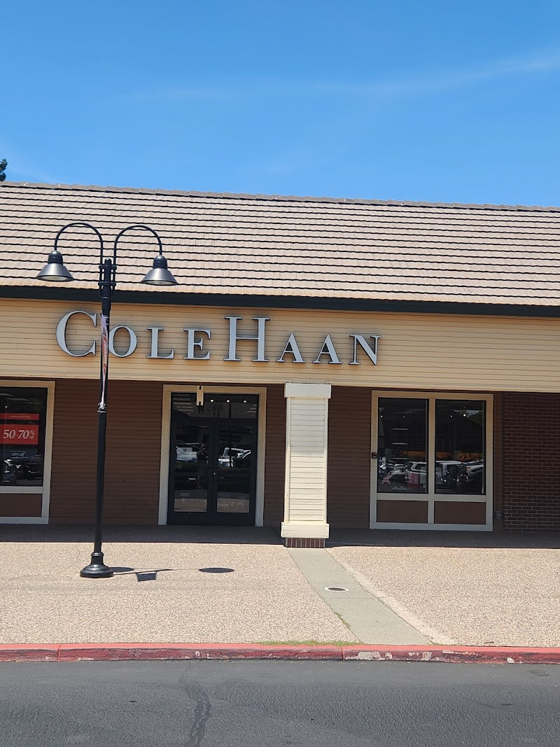 Cole Haan Outlet photo 5