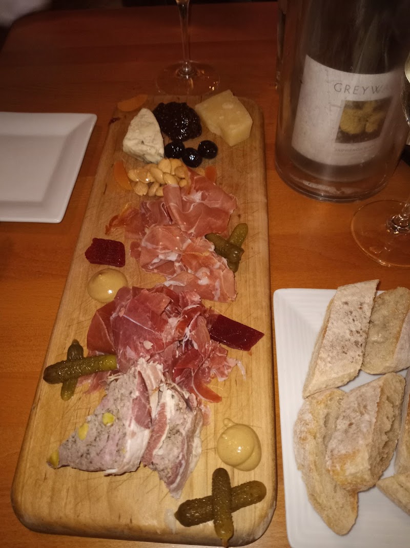Grapes Wine Bar & Restaurant photo 5