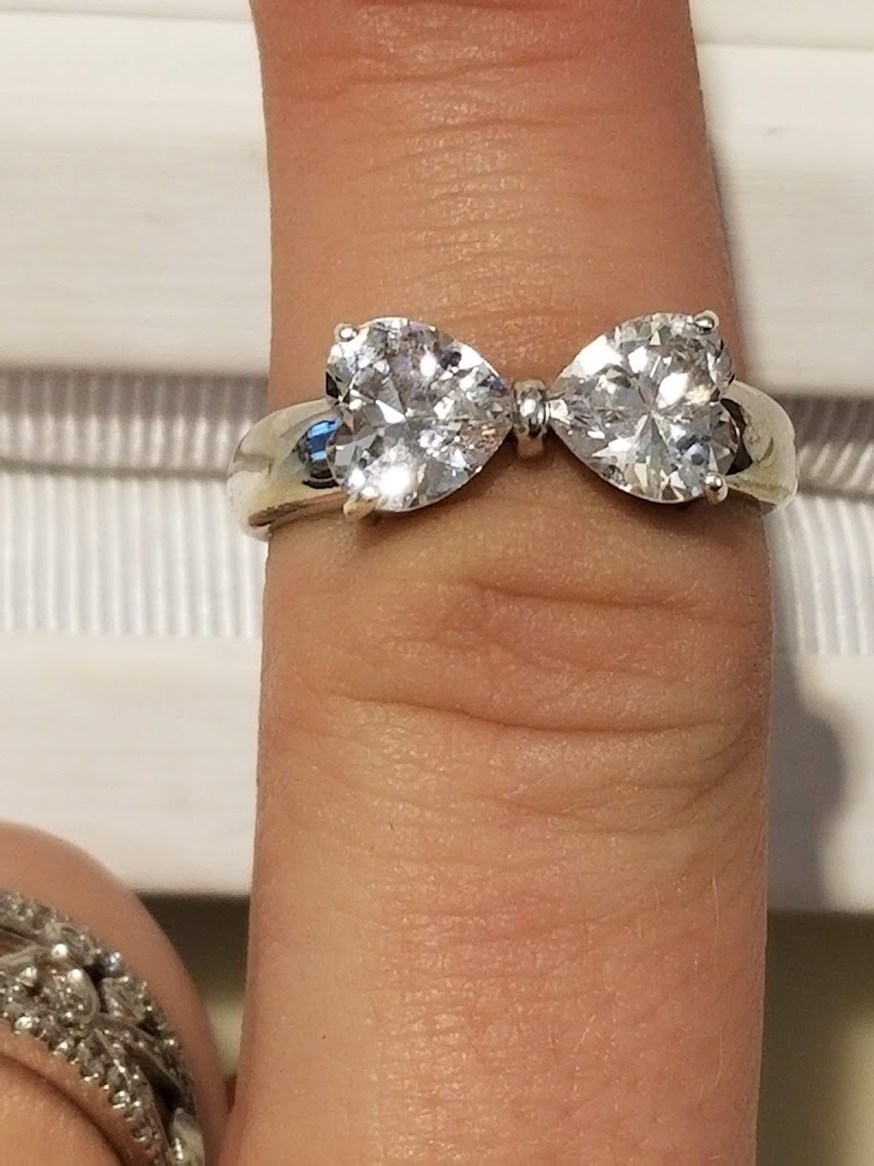 KAY Jewelers photo 3