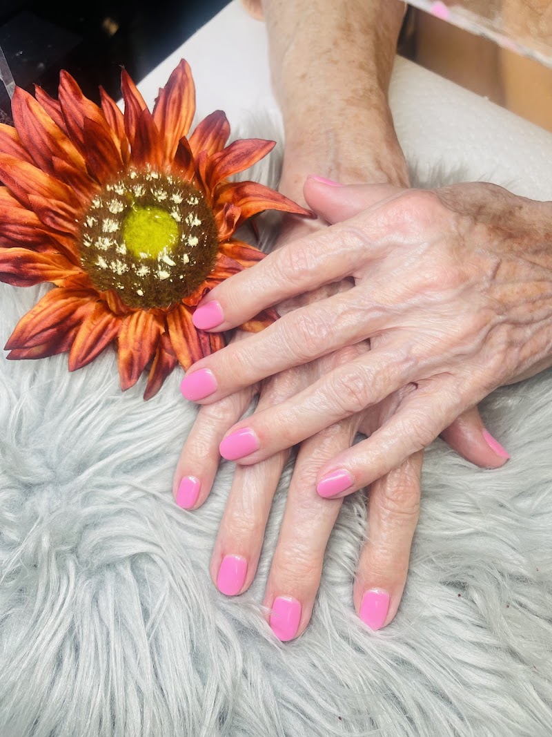 Dalila Nails Llc photo 3