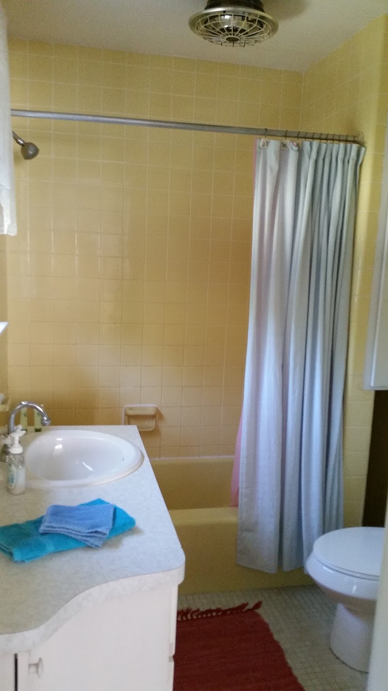 The Lake House Bed & Breakfast photo 3