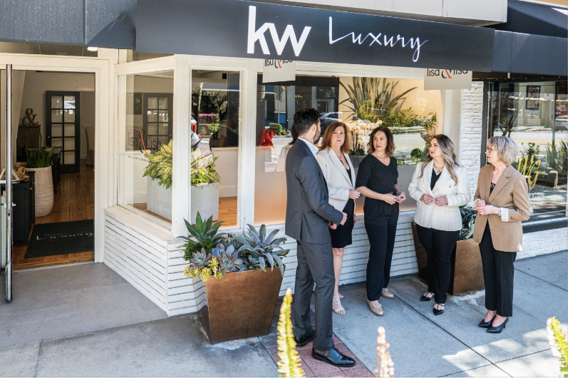 Photo of Lisa & Lisa Real Estate Consultant Group