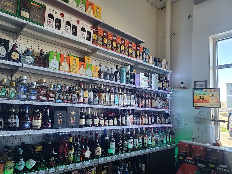 Citrus Spirits and Market photo 4