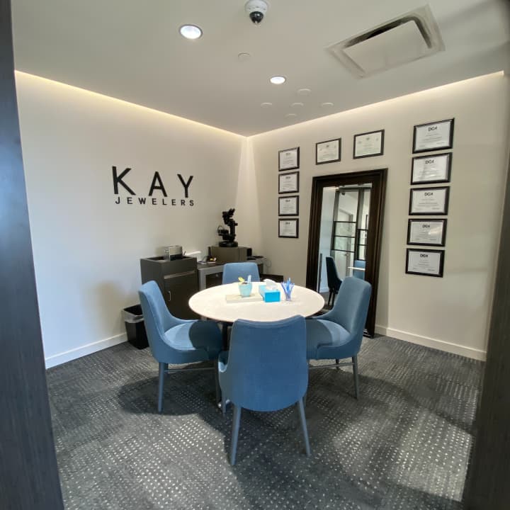 KAY Jewelers photo 4