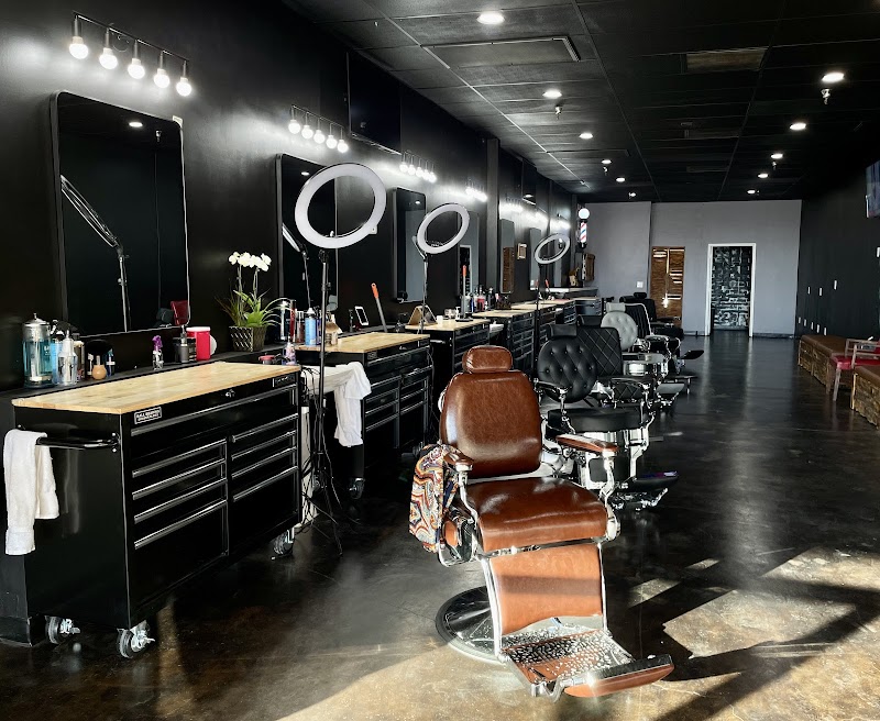 R & Z's Barbershop photo 2