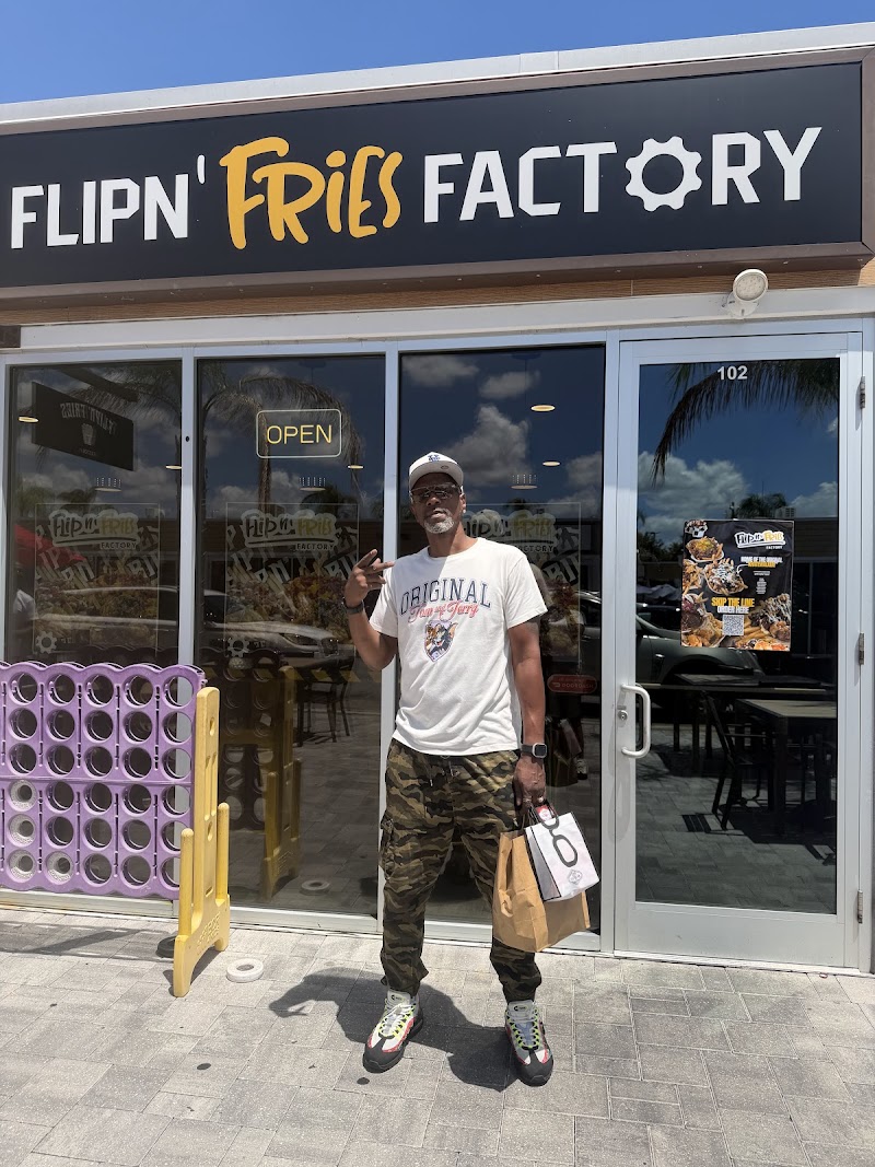 Flipn' Fries Factory photo 5