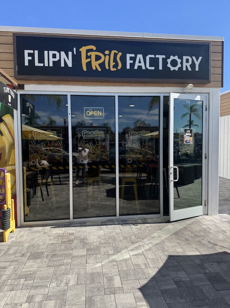 Flipn' Fries Factory photo 4