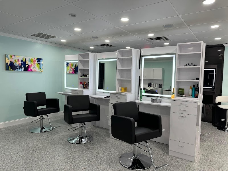 City Salon photo 2