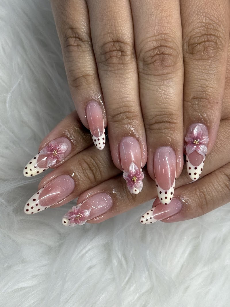 Crystal Nails Studio photo 3