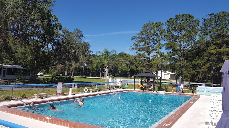 Blue Parrot RV Resort photo 5