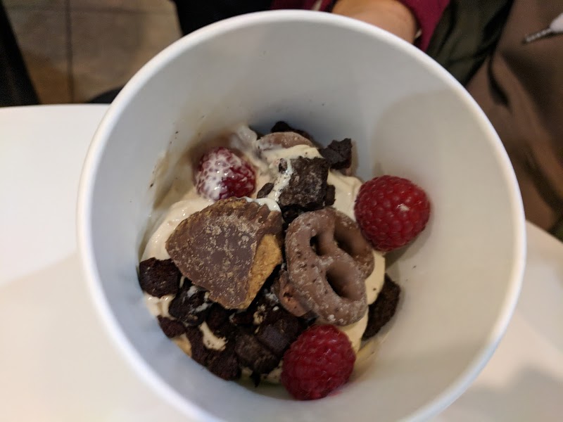 Cultive Frozen Yogurt photo 4