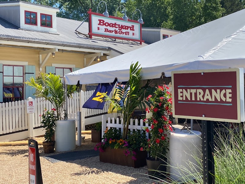 Boatyard Bar & Grill photo 5