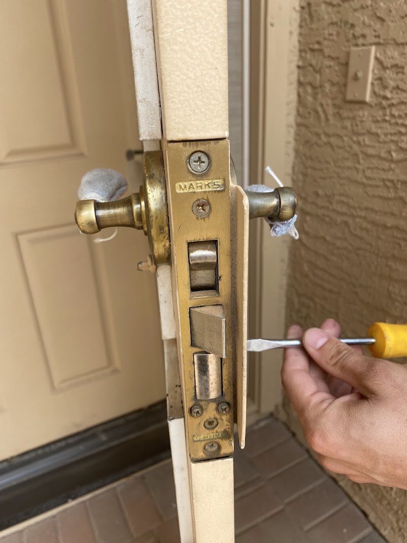J&J Locksmith photo 3