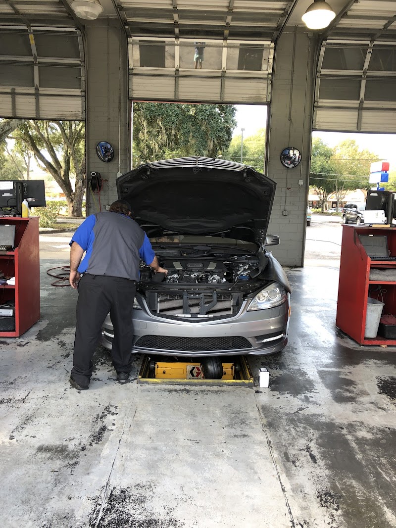 Express Oil Change & Tire Engineers photo 4