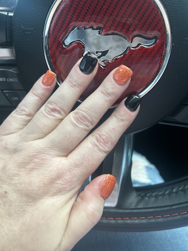 Busy Nails photo 3