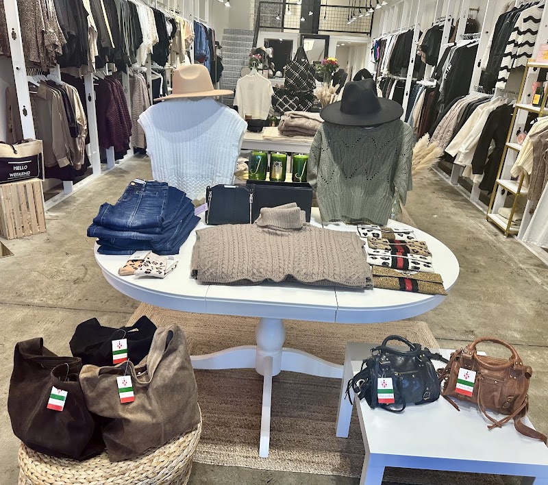 B Boutique photo 5