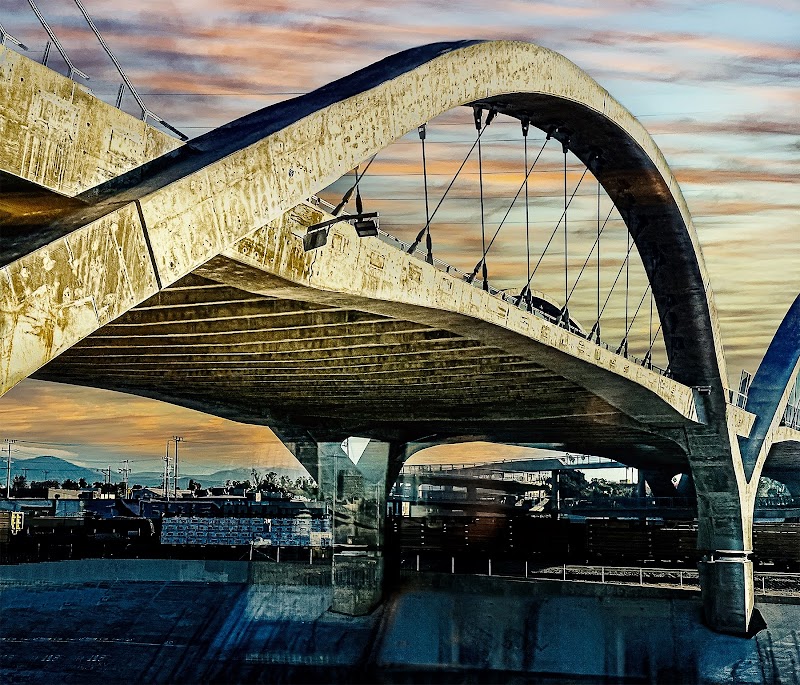 Photo of 6th Street Viaduct
