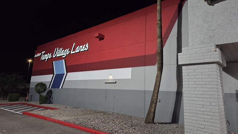 AMF Tempe Village Lanes photo 3