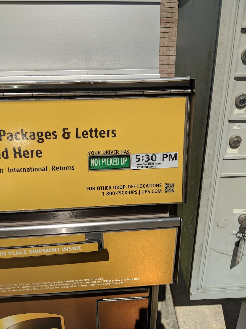 UPS Drop Box photo 2
