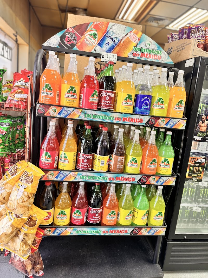 Tienda Del Pueblo - Grocery Store & Meat Market photo 5