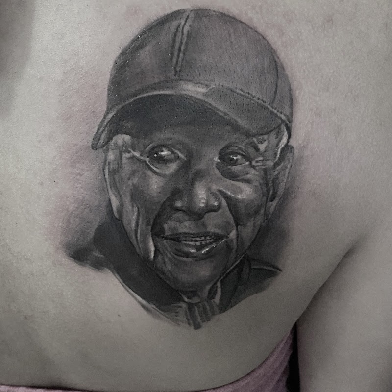 Tattoos by Ocean photo 3