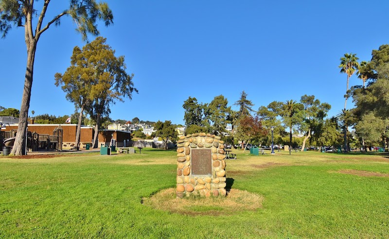 Hughes Realty Fine Homes photo 4