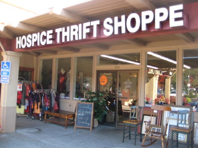Hospice Thrift Shoppe photo 4
